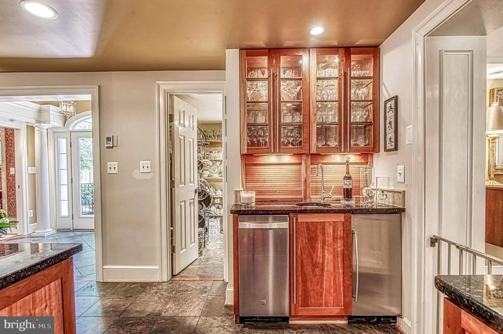 Photo of 907 JUNIPER PLACE