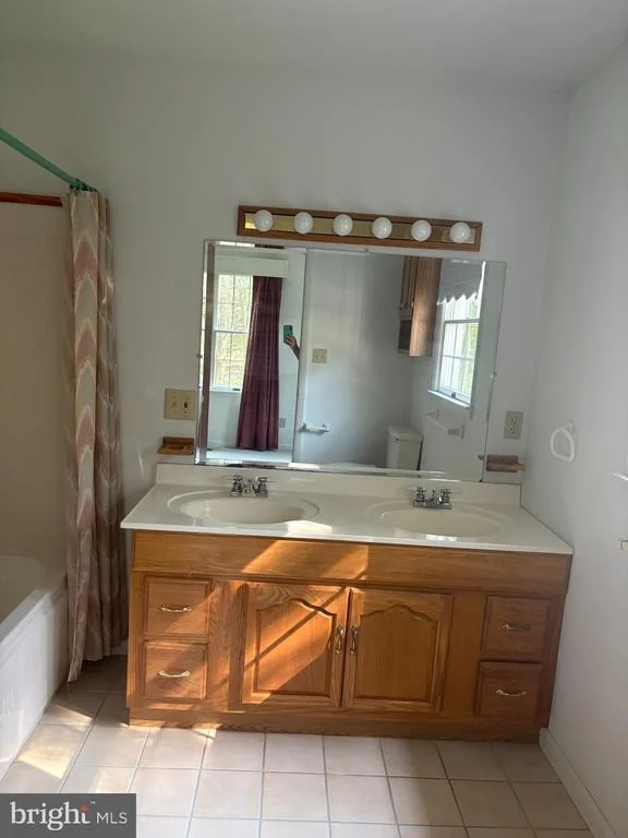 Photo of 207 THRASHER WAY