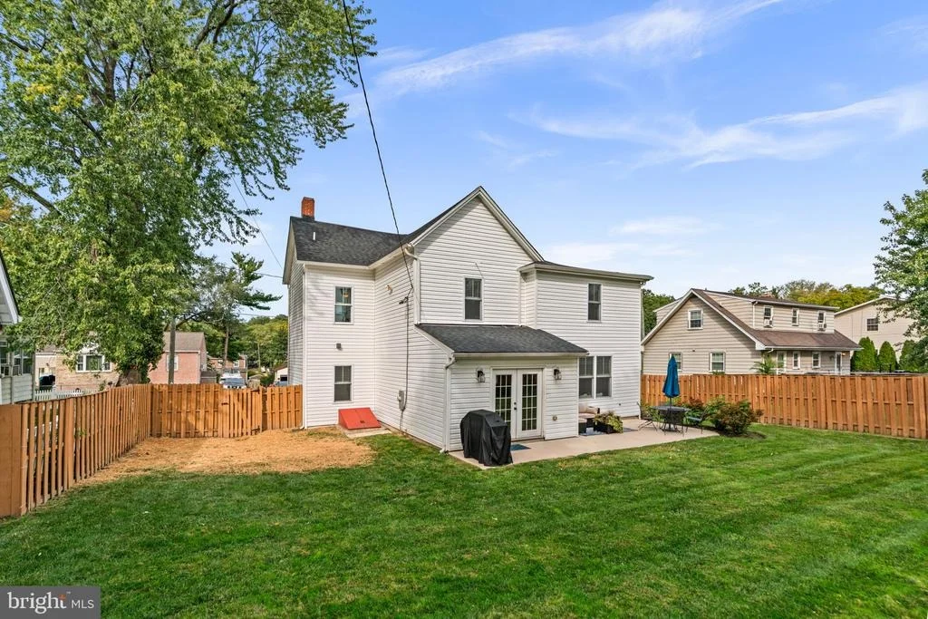 Photo of 211 HAZEL AVENUE