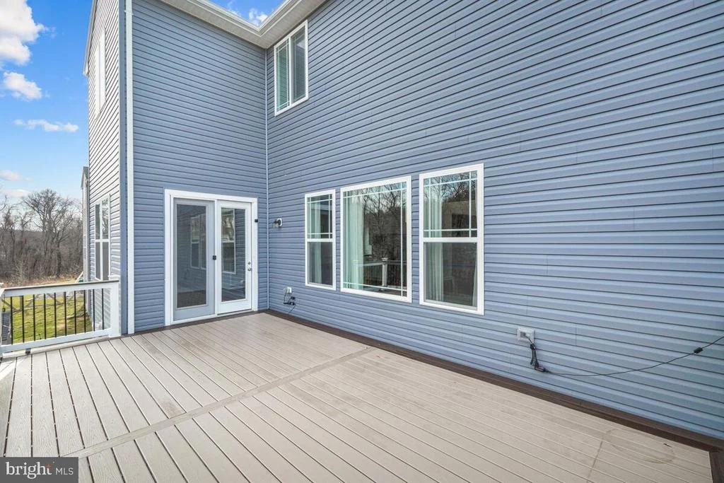 Photo of 5521 HAWK RIDGE ROAD