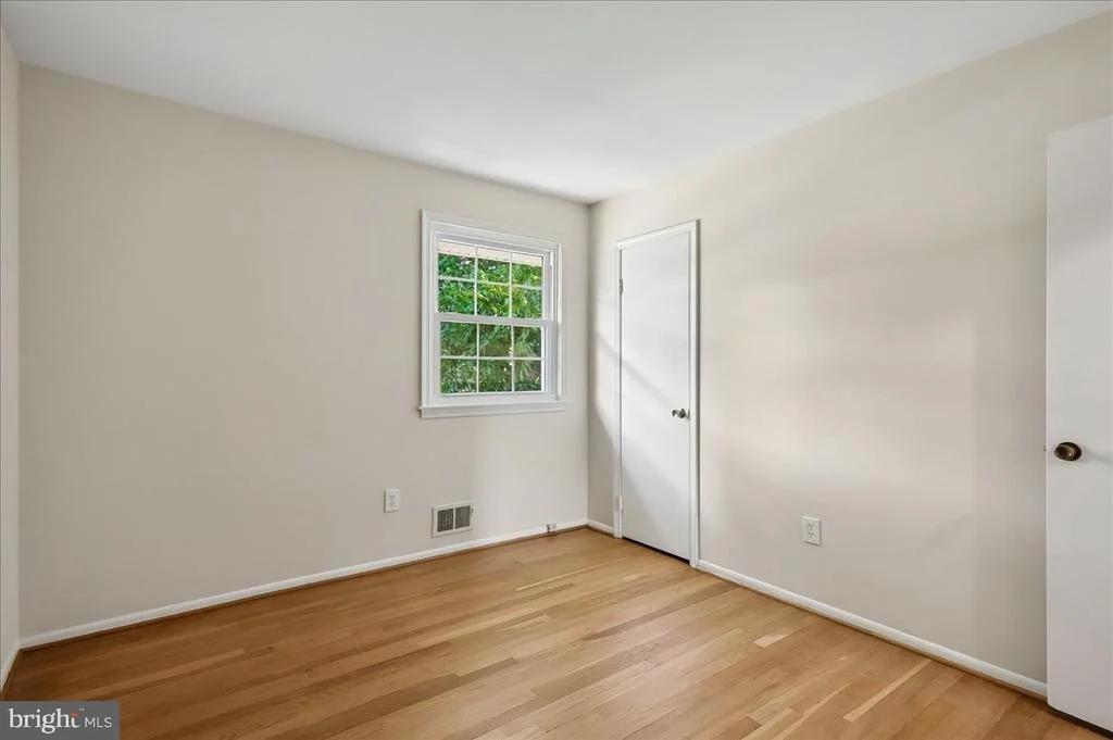 Photo of 12616 MCADOO COURT