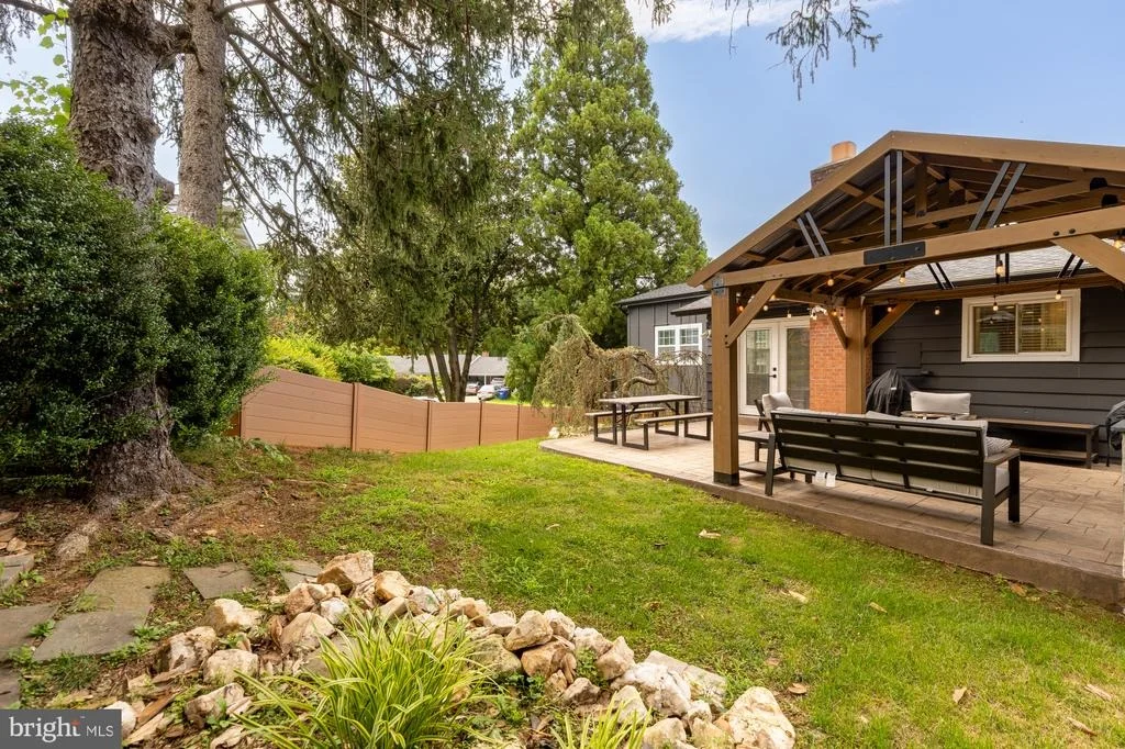 Photo of 5010 KING RICHARD DRIVE