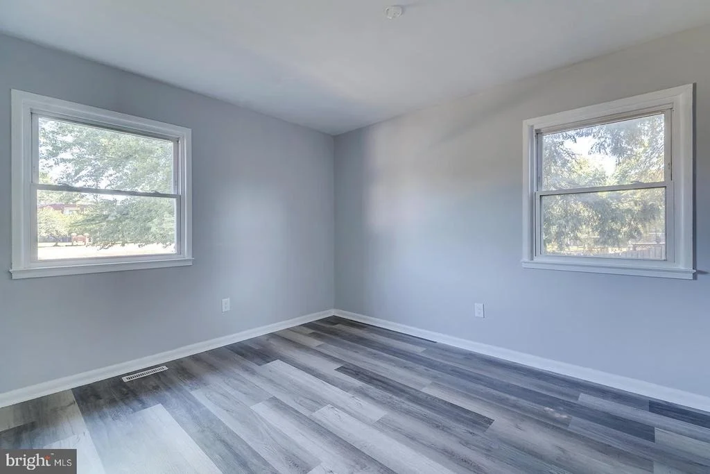 Photo of 1522 FORREST AVENUE