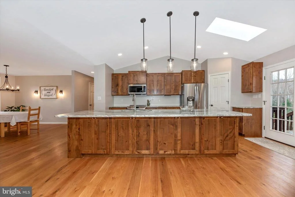 Photo of 10831 EASTERDAY ROAD