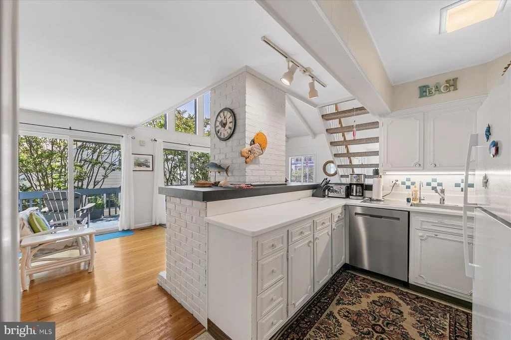 Photo of 39817 DUKES ROAD