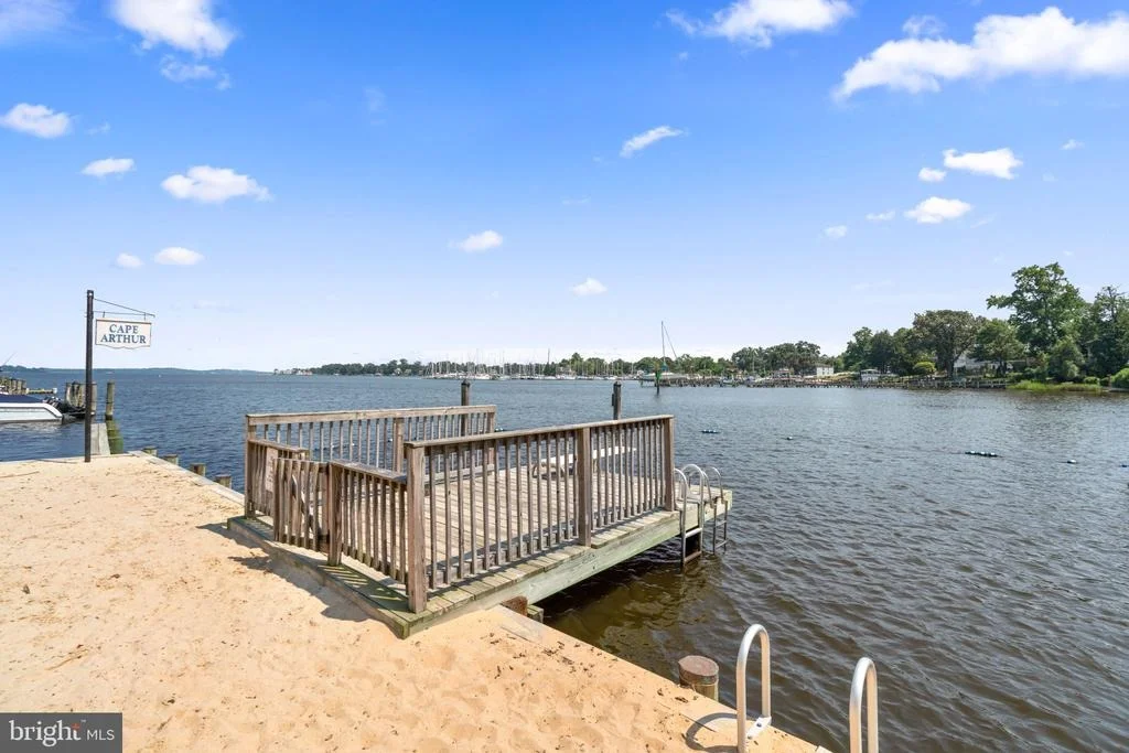 Photo of 52 SUNSET DRIVE
