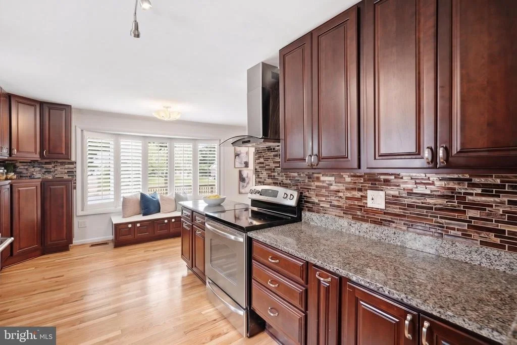 Photo of 2604 WOODEDGE ROAD
