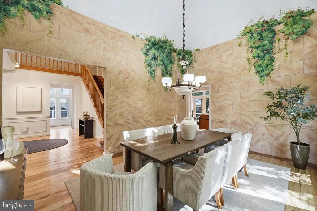 Photo of 6505 RIVER ROAD