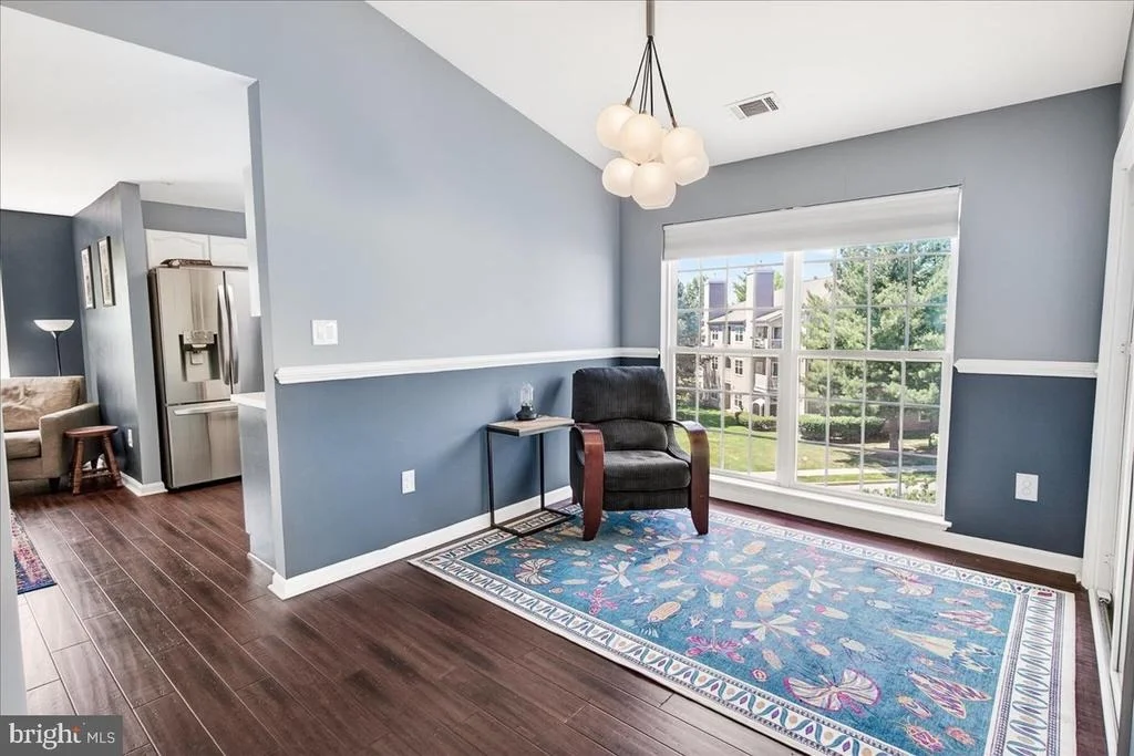 Photo of Unit 33B at 593 CAWLEY DRIVE