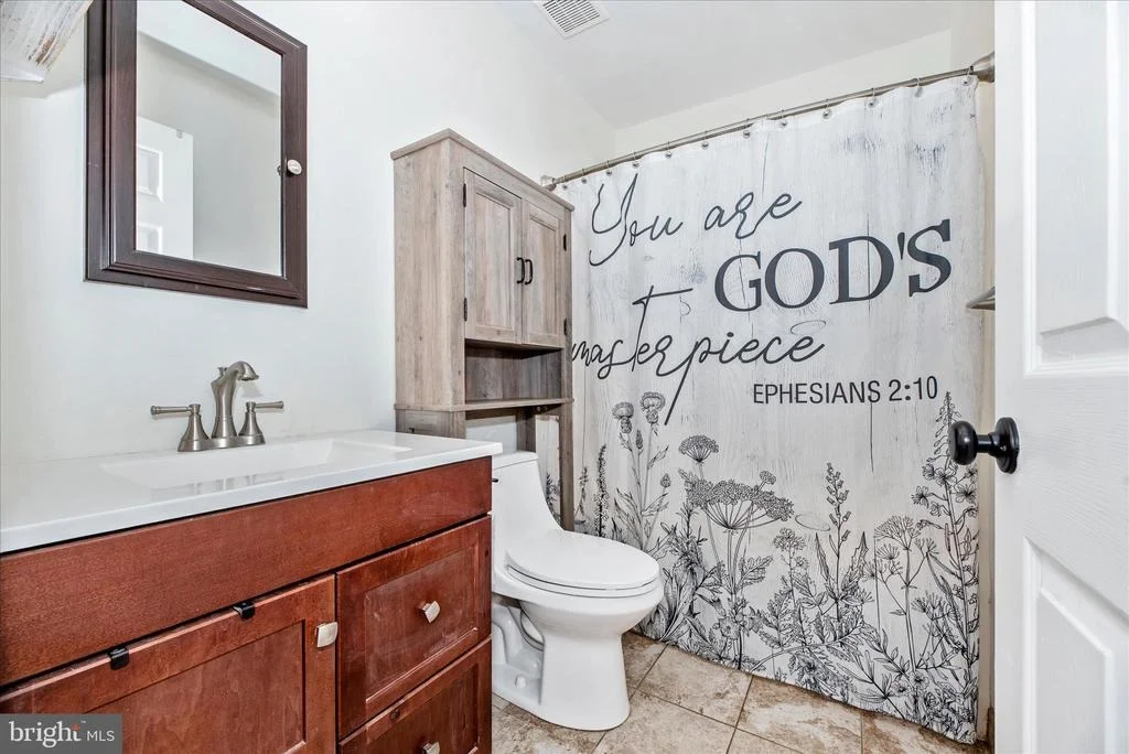 Photo of 127 SUNHIGH DRIVE