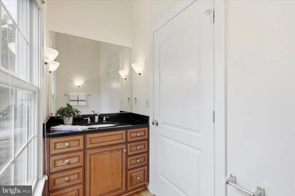 Photo of 8277 ROXBOROUGH LOOP