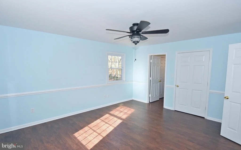 Photo of 4011 GROSSE POINT DRIVE