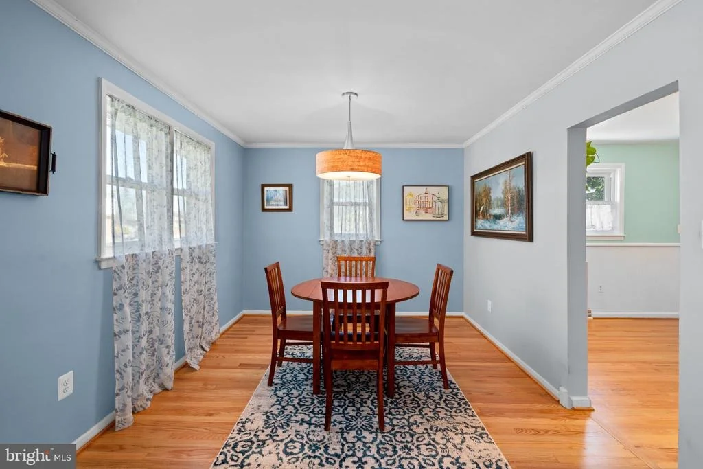 Photo of 423 NEEPIER ROAD