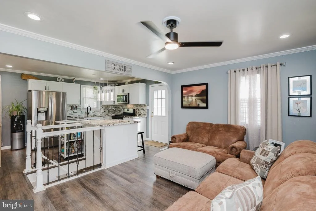 Photo of 403 WEBB LANE