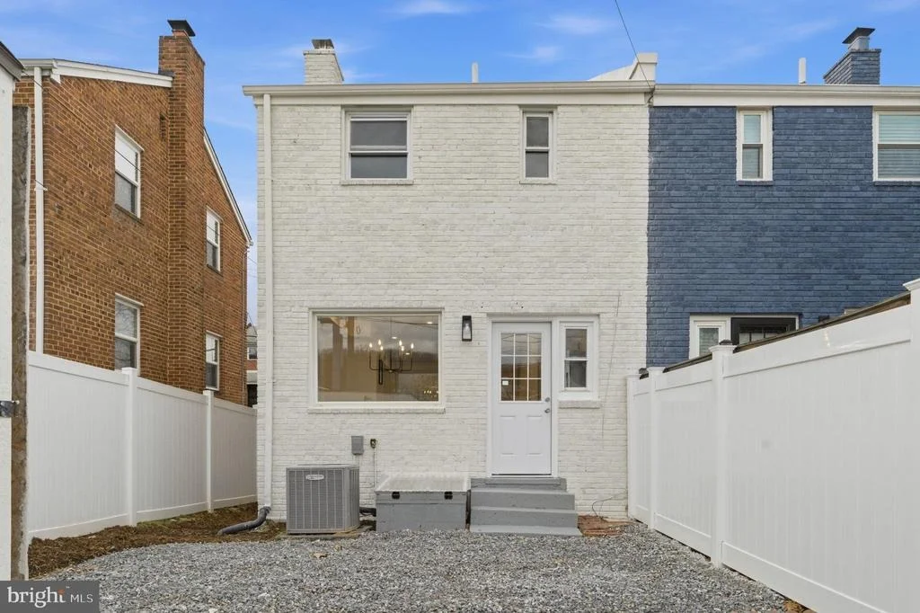 Photo of 4243 HILDRETH STREET SE