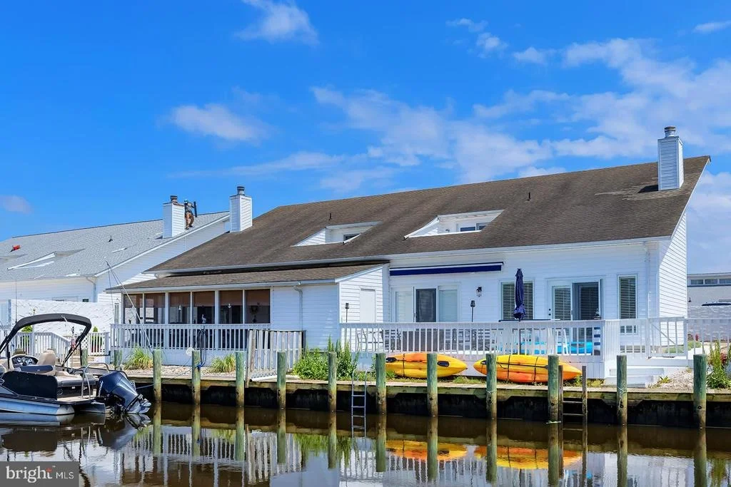 Photo of 7 HUNTERS POINT