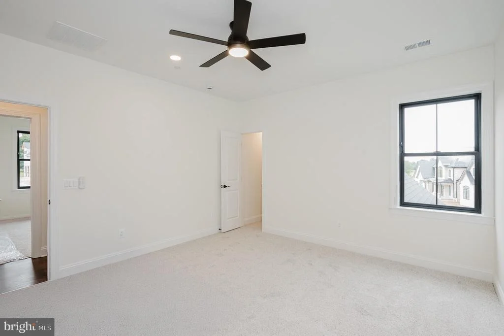 Photo of 1709 LAUREL BROOK ROAD