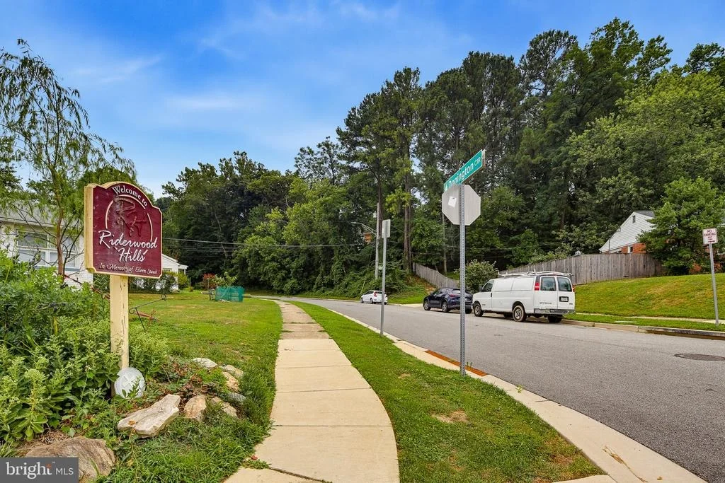 Photo of 1034 DONINGTON CIRCLE