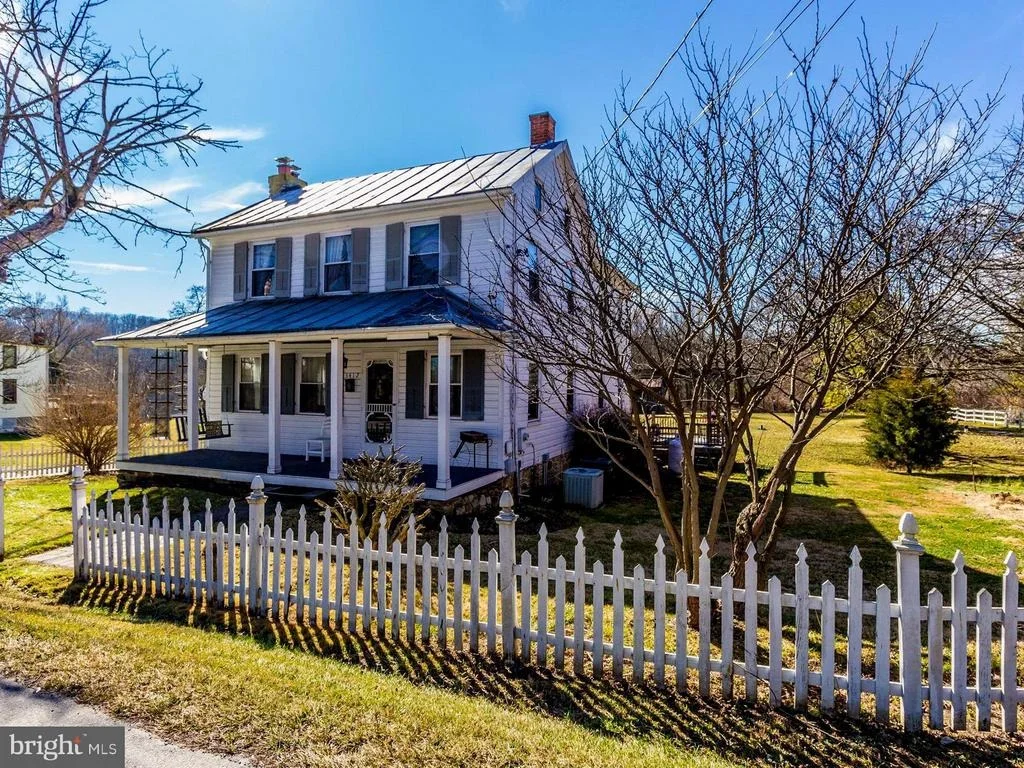 Photo of 3412 LITTLESTOWN PIKE