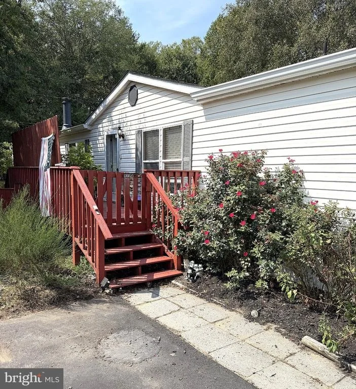 Photo of 140 PATUXENT MOBILE ESTATES