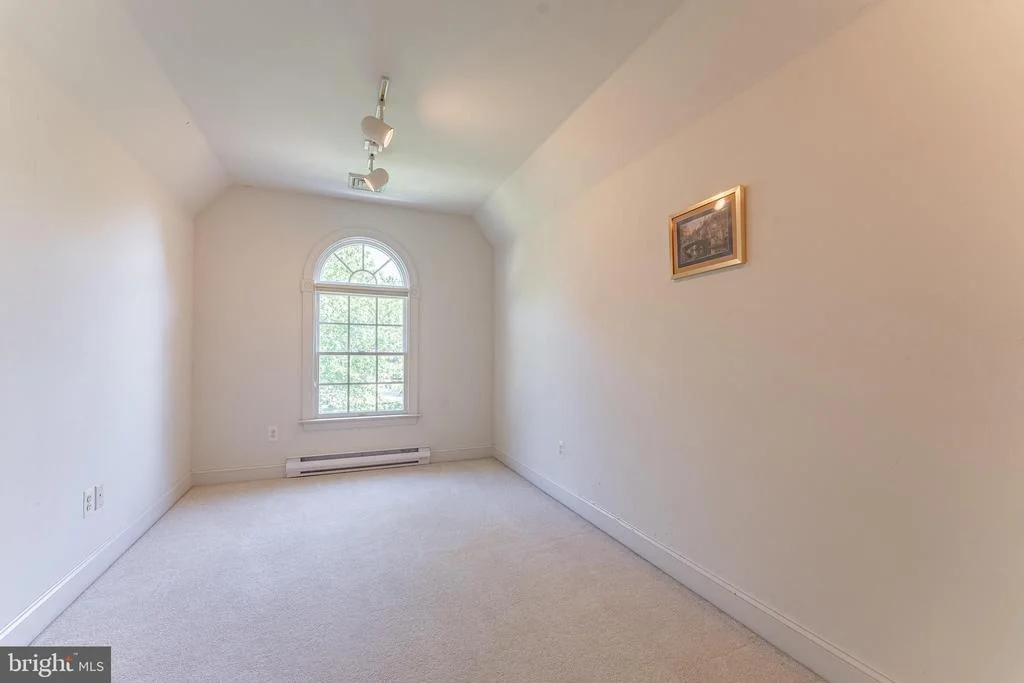 Photo of 936 KILDUFF CIRCLE