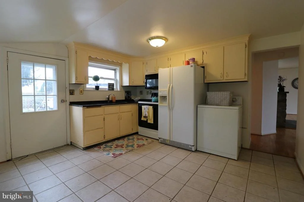 Photo of 5 KING AVENUE