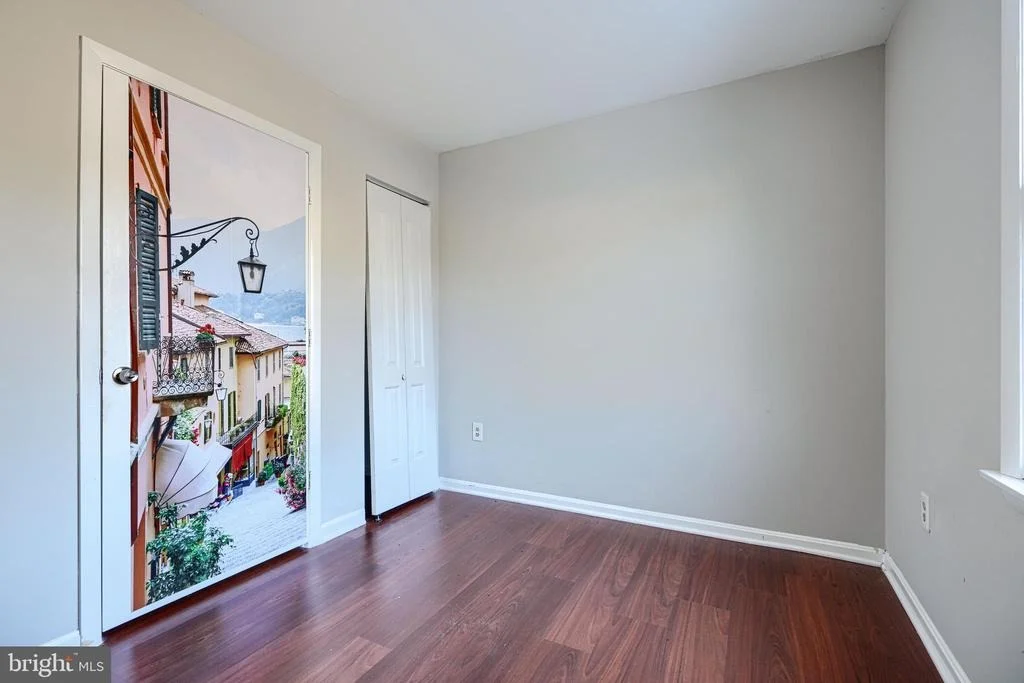 Photo of 10100 LEWIS DRIVE
