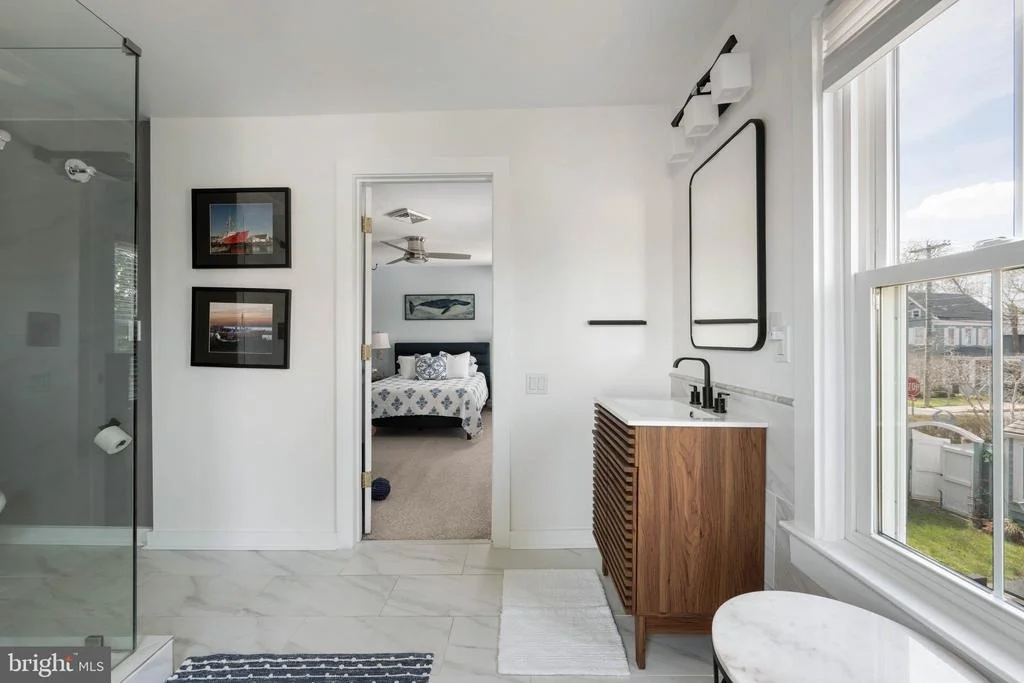 Photo of 211 W 4TH STREET