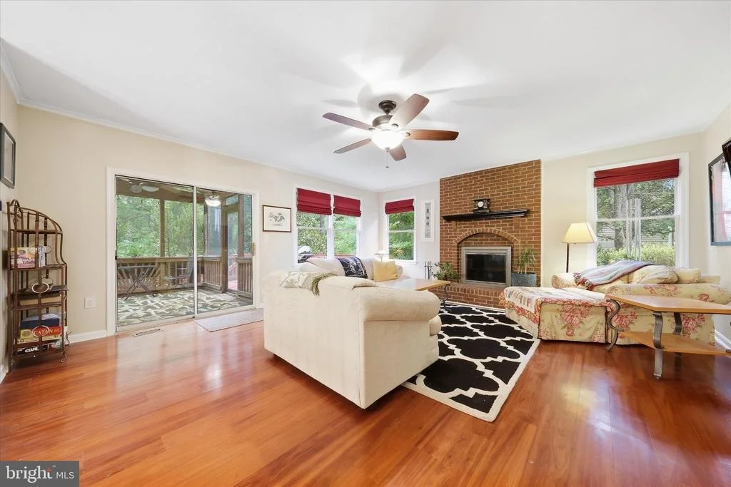 Photo of 9005 SHADYBROOK DRIVE