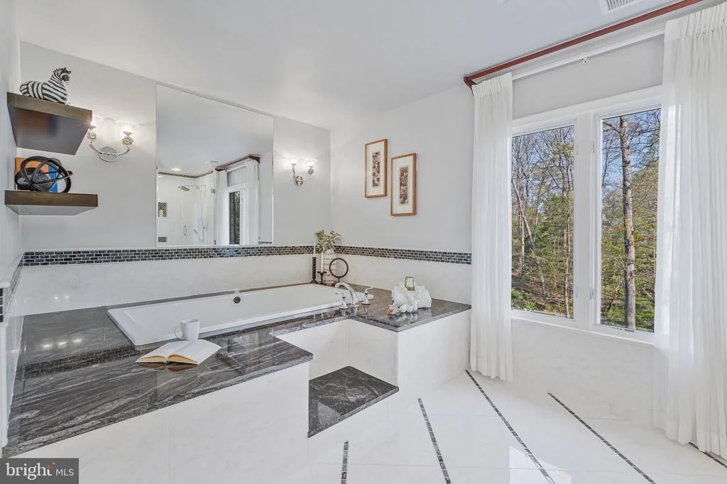 Photo of 8611 BROOK ROAD