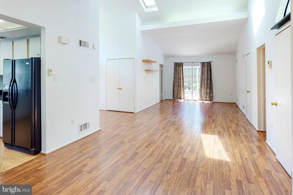 Photo of 5432 LAUREL TRAIL