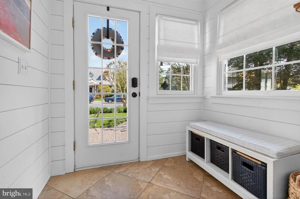 Photo of 829 SAVANNAH ROAD