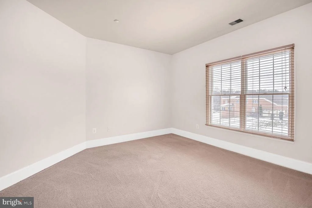 Photo of 10613 RIVERS BEND LANE
