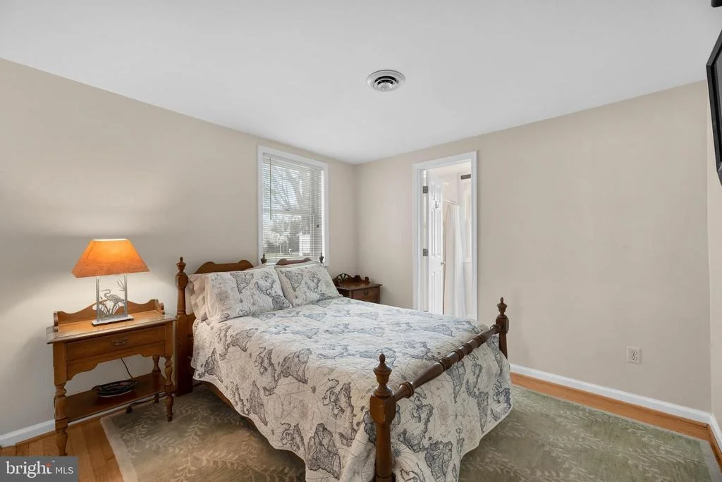 Photo of 3621 BAY DRIVE