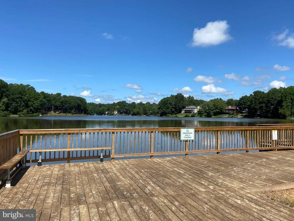 Photo of 15084 HOLLEYSIDE DRIVE
