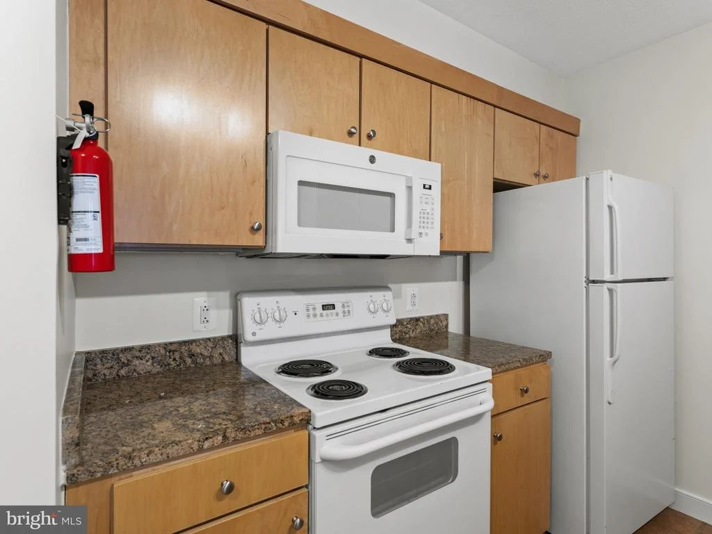 Photo of Unit 407 at 616 E STREET NW