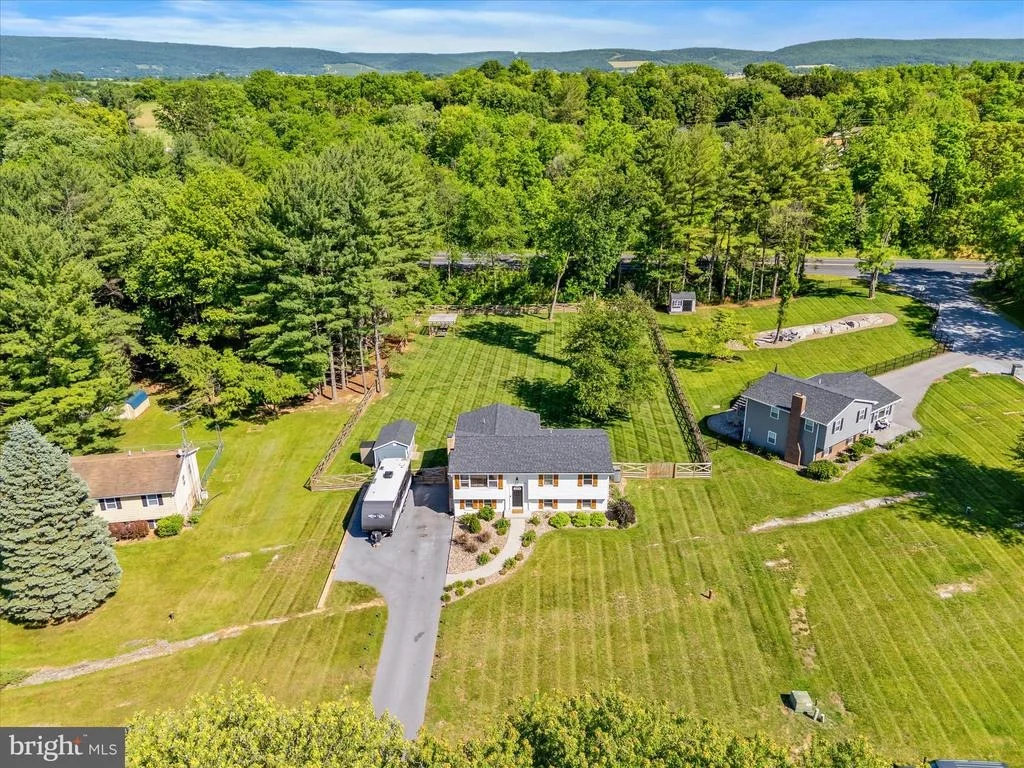 Photo of 21609 KELSO DRIVE