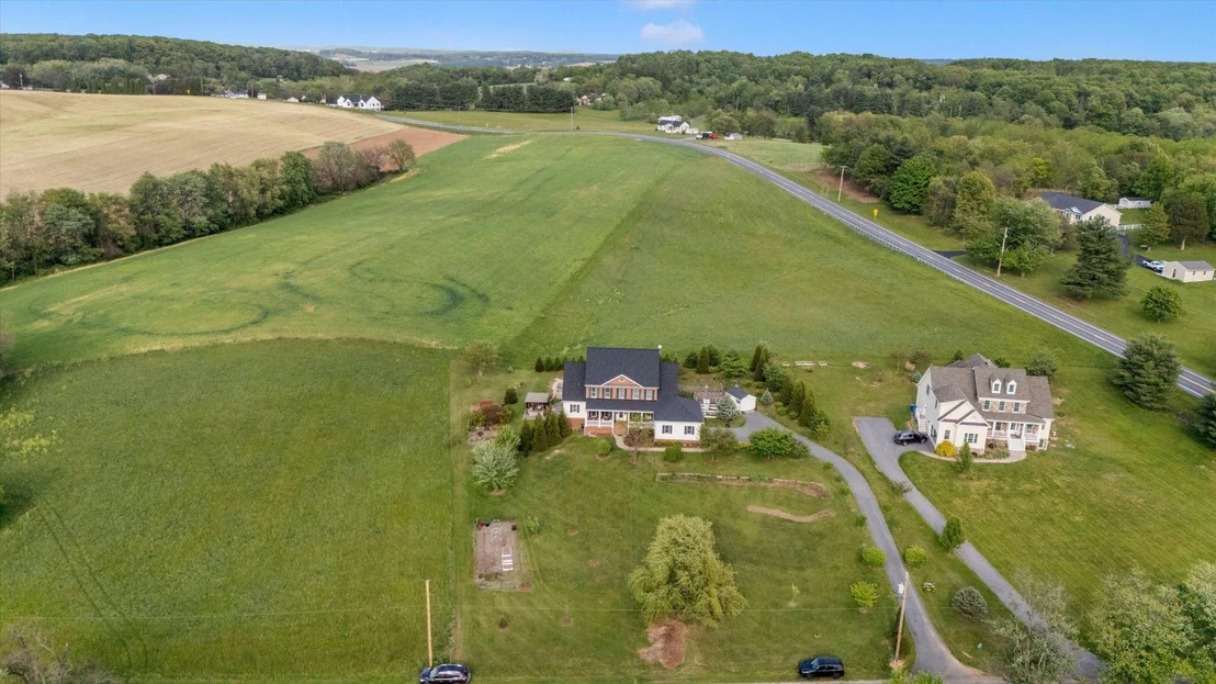 Photo of 14746 NEW WINDSOR ROAD