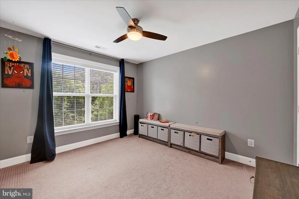 Photo of 7510 LEAFY TREE LANE