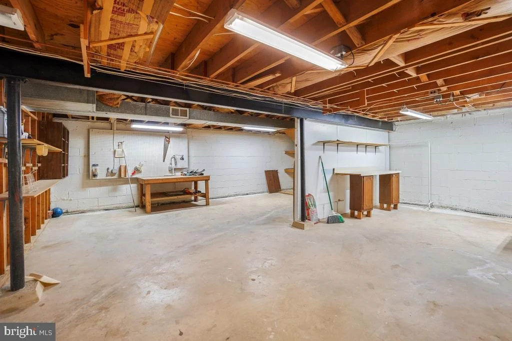 Photo of 18804 WILLOW GROVE ROAD