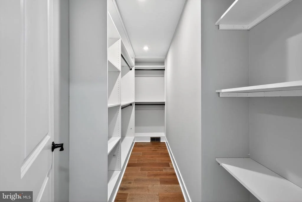 Photo of 1 TUCKER STREET