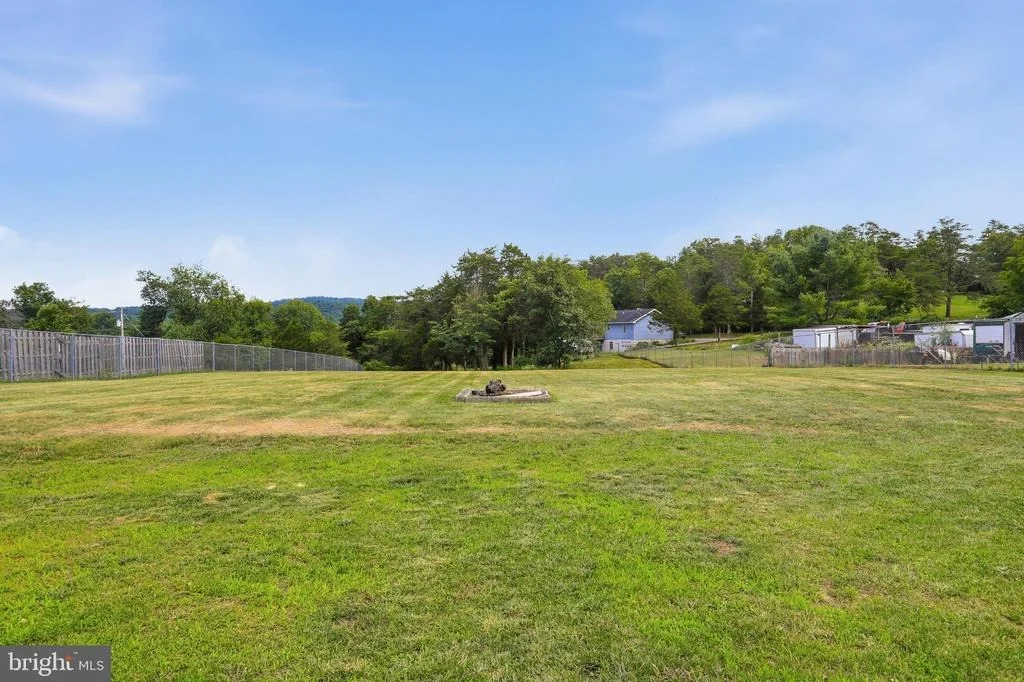 Photo of 102 WISHBONE CIRCLE