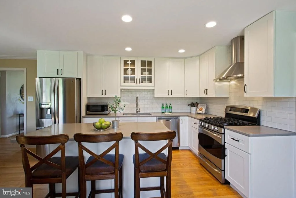 Photo of 7995 ALADDIN DRIVE