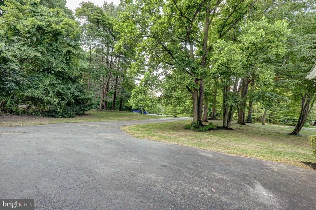 Photo of 147 CRYSTAL RUN DRIVE