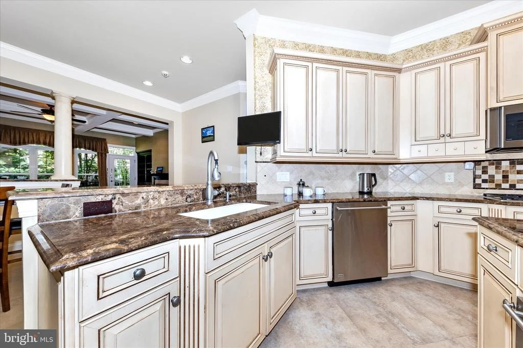 Photo of 2822 NORBORNE PLACE