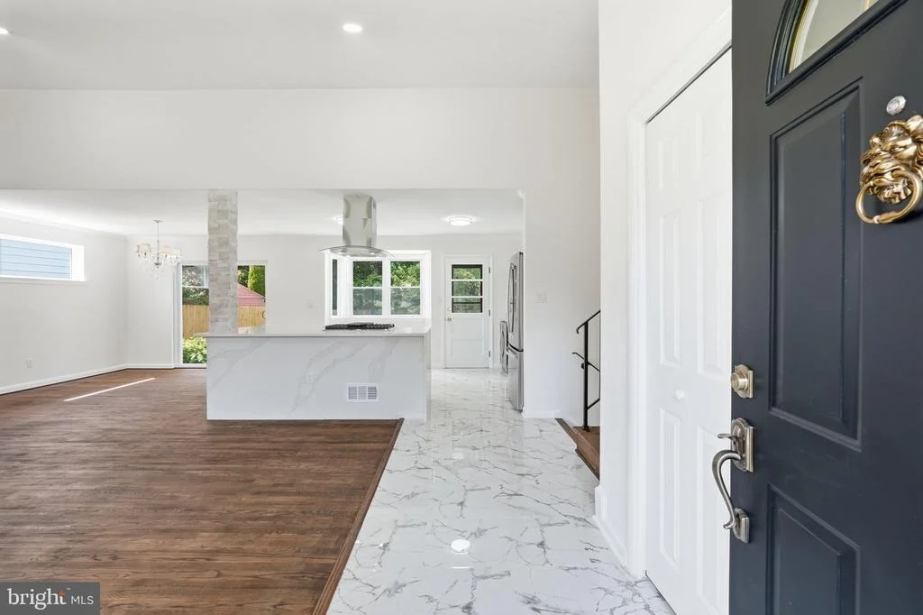 Photo of 9831 SINGLETON DRIVE