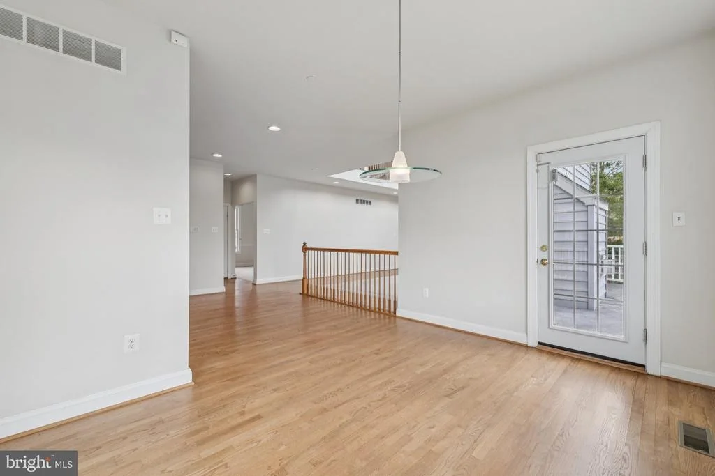 Photo of 1702 FIELDBROOK LANE