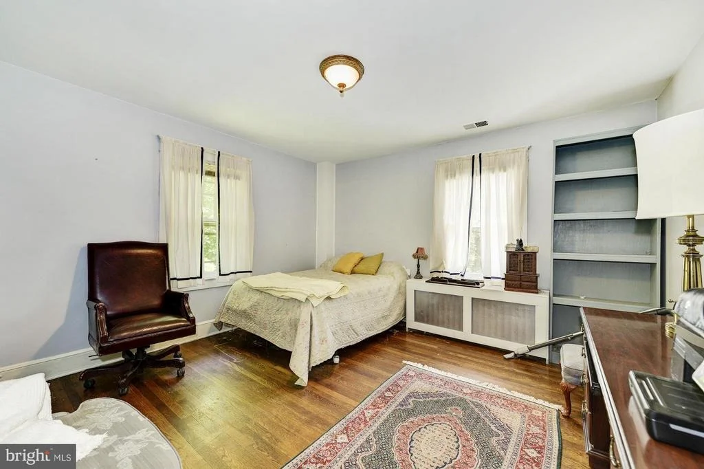Photo of 4011 GALLOWS ROAD