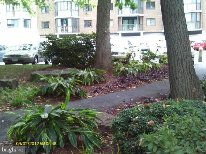 Photo of Unit 2305 at 15107 INTERLACHEN DRIVE