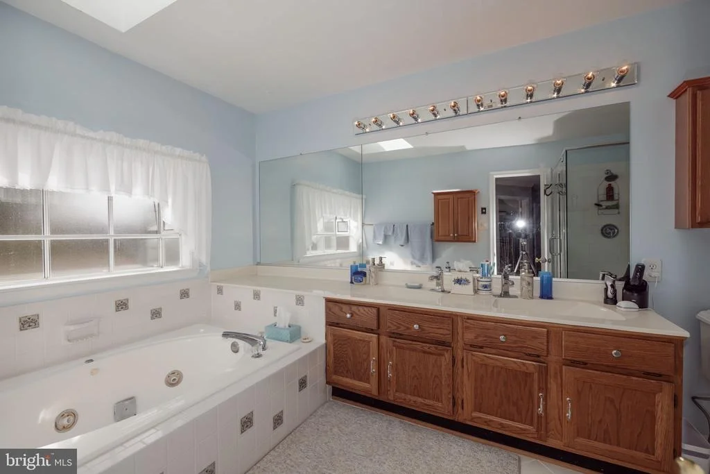 Photo of 6929 SPANKER DRIVE